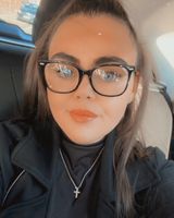 Chloe9